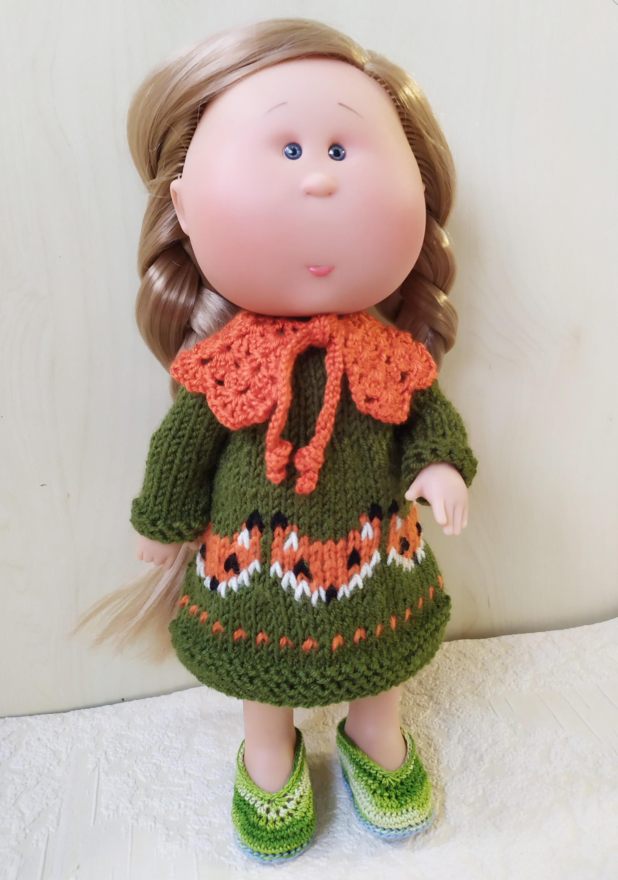 Green Dress with Foxes for Doll Mia Nines d'Onil, Forest Friend Outfit Mia 30 cm, Clothing for 12 inch doll, Mia Clothes